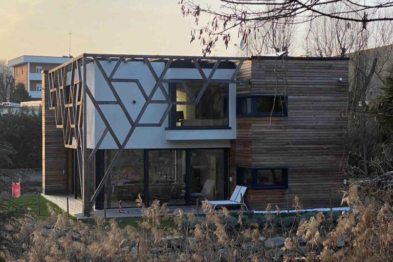 Villa-in-legno-cantu-idealwood-1